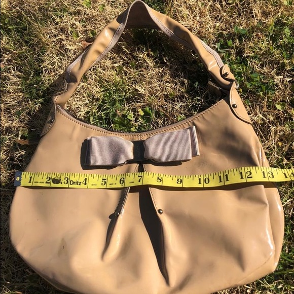 Authentic Ferragamo bag - Picture 7 of 8